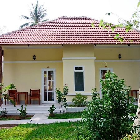 Duc Anh Bungalow Дуонг-Донг Экстерьер фото